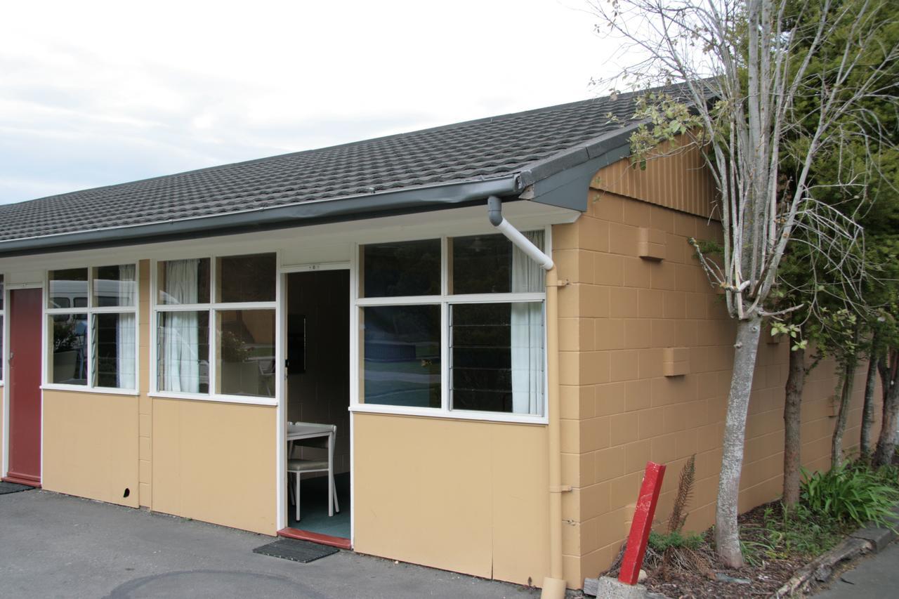Aaron Lodge Holiday Park Dunedin Exterior photo